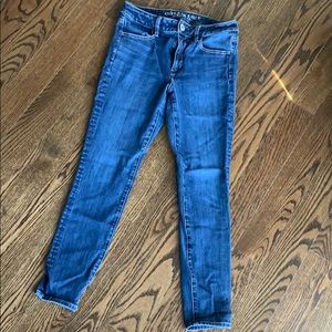 American Eagle High Rise Jegging - Size 6 Short